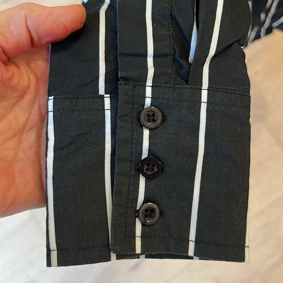 VGUC Brunette The Label oversize black button down long shirt with white stripe - Picture 5 of 10